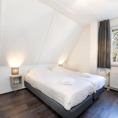 Сasa de vacaciones Restyled With Dishwasher In The Woods Oosterhout (North Brabant)